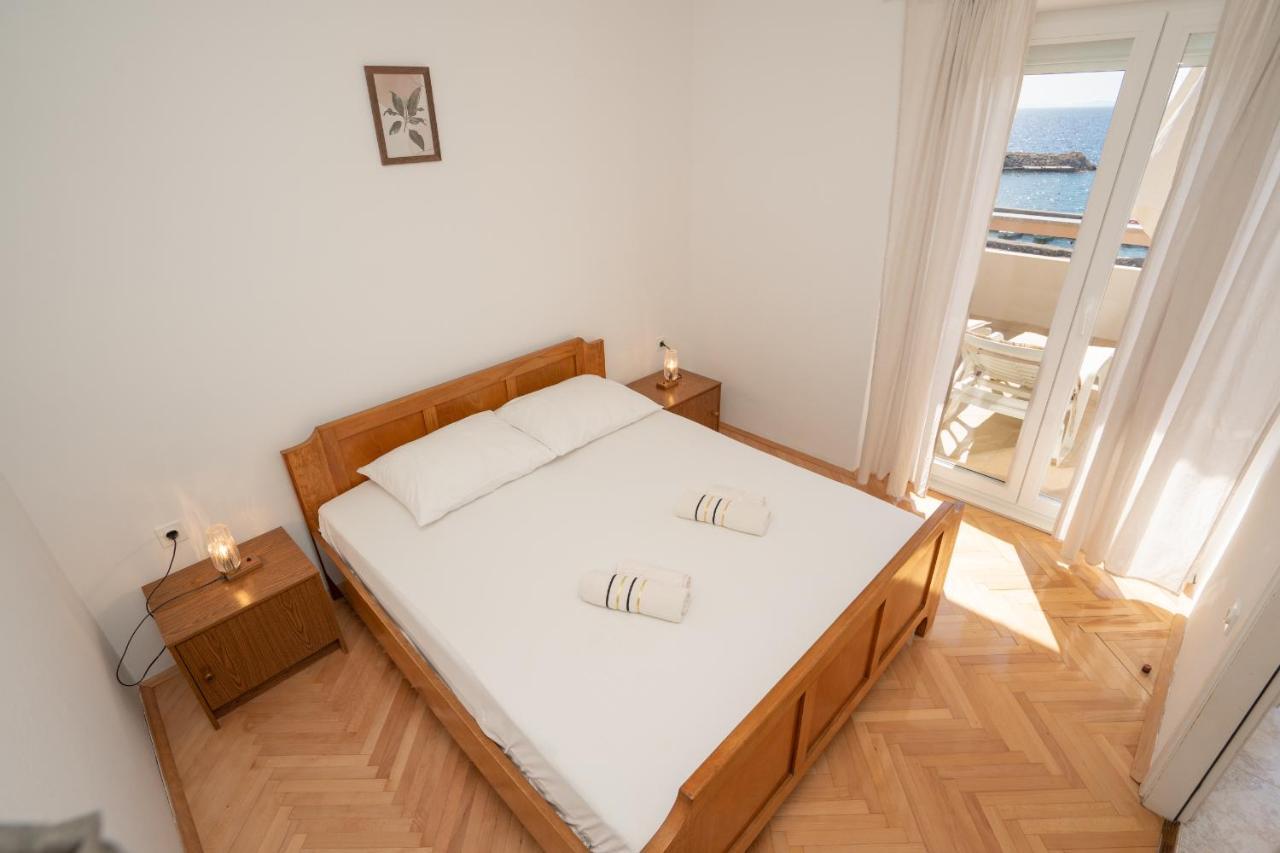 Apartments And Rooms Ljubica Lun  Exterior photo
